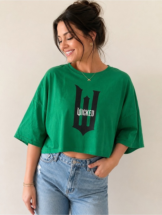 Universal Studio Tops - Wicked Universal Studios Cropped Tee – Green Graphic Shirt – 2XL